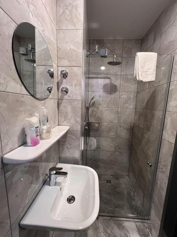 Hotel Dietrichsdorfer Hof Kilonia Zewnętrze zdjęcie