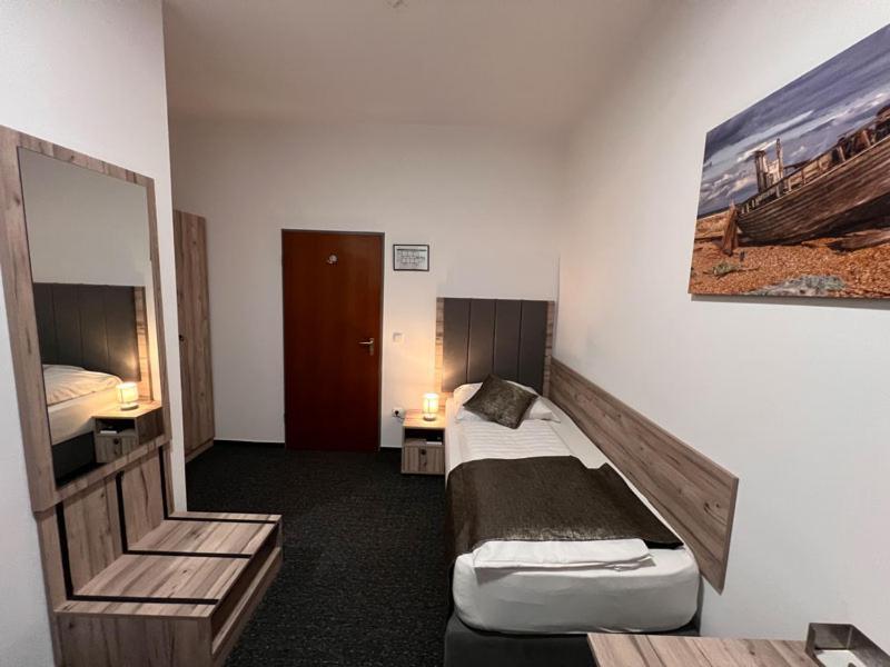 Hotel Dietrichsdorfer Hof Kilonia Zewnętrze zdjęcie
